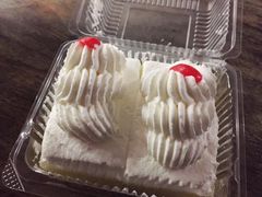 -红宝石·鲜奶小方·海派西点房(南丹店)