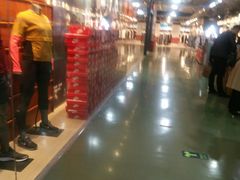 -五环Outlets(高新工厂店)