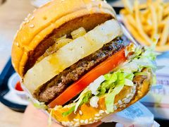 -The Habit Burger Grill 哈比特汉堡(复兴soho店)
