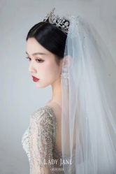 -Lady  Jane高端婚纱礼服馆