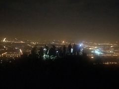 -鬼笑石后山停车场