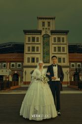 -至臻微拉婚纱摄影