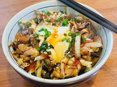 温泉蛋鸡肉饭-信日本料理(信义坊店)
