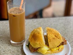 猪扒蛋菠萝包-沙溪兄茶餐厅