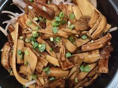 -老牌坊鲁菜名店(宽厚里店)