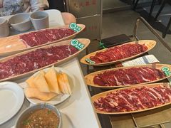 -左庭右院鲜牛肉火锅(金山万达店)