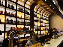 -洛缦音乐餐厅(工业展览馆万象城店)