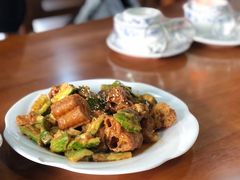 -三居鲁味坊黄焖鸡(山大路店)