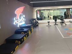 -英派斯健身旗舰店(海信国际中心馆)