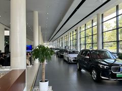-北京华德宝宝马4S店(朝阳店)