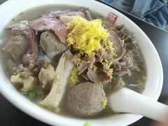 -潮镇老尾牛杂(环城西路店)