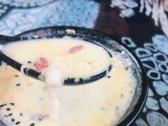 -勺子米线·云南传统小吃市集(四方街店)