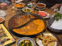 -旧街市鲜货老火锅(大光路店)