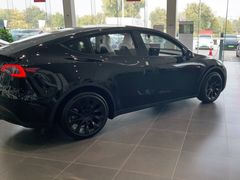 -TESLA 特斯拉(北京南四环中路特斯拉中心)