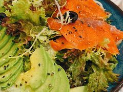 牛油果烟熏三文鱼沙拉-BE BRIGHT KITCHEN(正佳广场店)