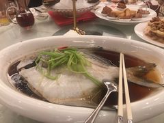 -汕尾巴黎半岛酒店