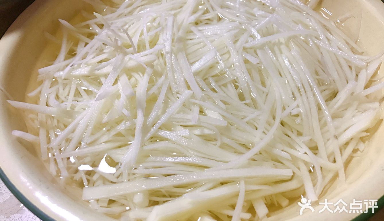 方便快捷又好吃的青椒土豆丝