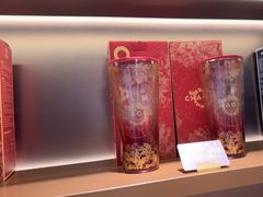 -霸王茶姬(上海恒基名人店)