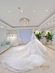 -艾慕婚纱礼服馆(和平店)