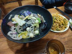 -万记麻辣烫国展总店