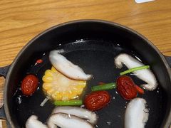 -呷哺呷哺(维多利万悦城店)