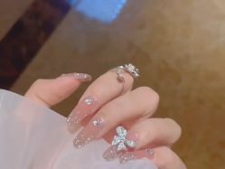 -悦指间美甲美睫