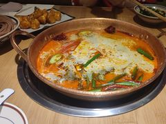 -洱火云南酸菜牛肉火锅(石景山当代商城店)