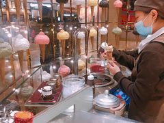 店内布置-VENCHI 闻绮(广州太古汇店)