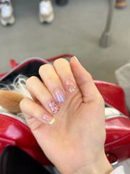 -槿里日式美甲工作室