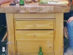-河坝烧烤串城(金达莱店)