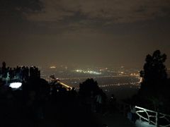 -鬼笑石后山停车场