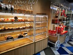 -85度C(生甜甜圈研究工坊·上海局门店)