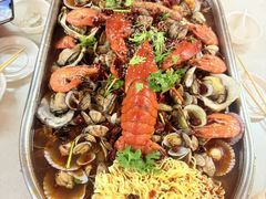 -老东镇啤酒屋海鲜加工·蒸汽海鲜·海鲜烧烤(台东店)