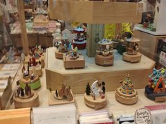 -猫的天空之城概念书店(杭州南宋御街店)