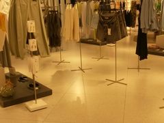 -ZARA(大上海时代广场店)