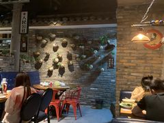 -茅炒屋龙虾·烧烤·湘菜(新河路店)