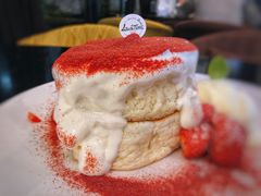 法式草莓松饼-LouisTime路易时光(蕴川路店)