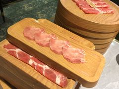 M5和牛-一绪に寿喜烧自助(世茂广场店)