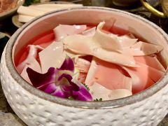 精品猪黄喉-小龙坎火锅(双林店)