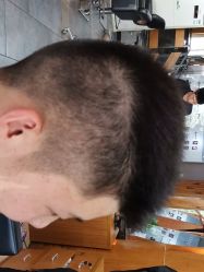 -水灵珑美容造型中心