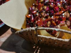 -先启半步颠小酒馆(白麓里店)
