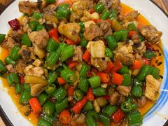 -乡土特色.冷锅鱼.牦牛肉汤锅