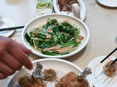 -梅利汴京烤鸭•开封豫菜地标店(铁北街店)