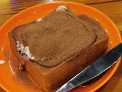 招牌漏奶华-澳门陈光记烧味饭店(南京德基广场店)
