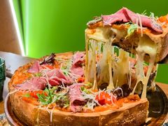 -Dragon Pizza•圆脸龙披萨·牛排餐厅