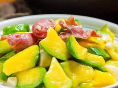 -云海肴·汽锅鸡·云南菜(天山百盛优客店)