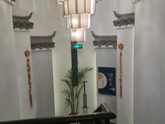 -徽味大班(定慧桥店)