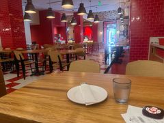 -城市大道红炉披萨烘焙坊