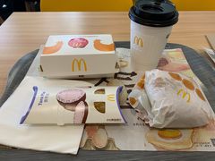 -麦当劳(呼市新华东街店)