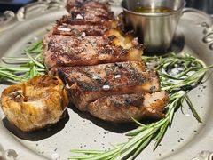 -LESCEDARS Brasserie Bistro香柏树